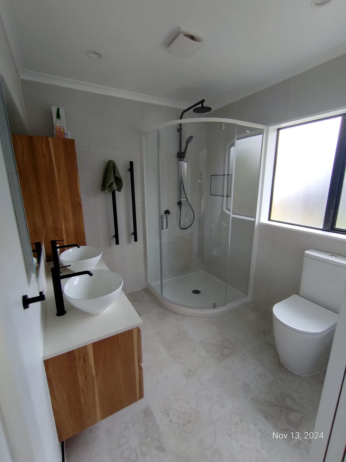 Bathroom renovation in Flat Bush, Auckland — Bathroom renovation, by HouseMakeover