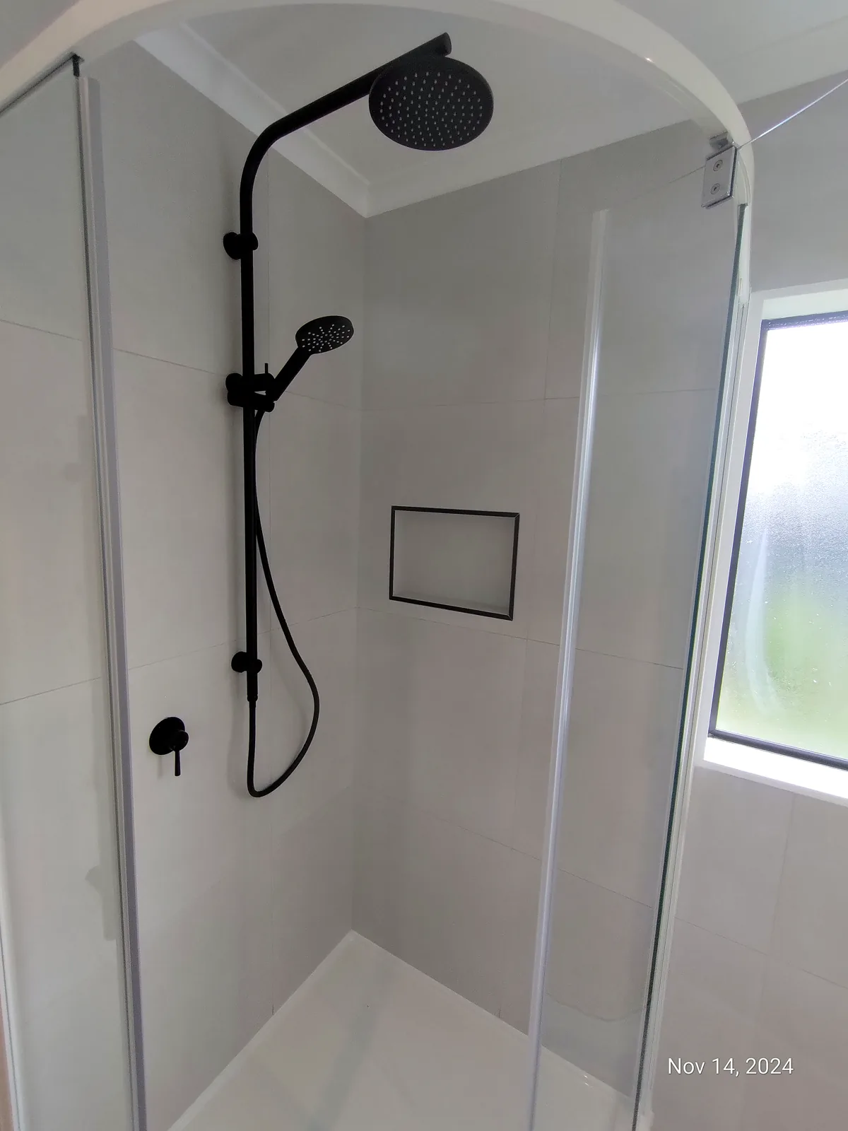 Bathroom renovation in Flat Bush, Auckland — Walk-in shower, by HouseMakeover