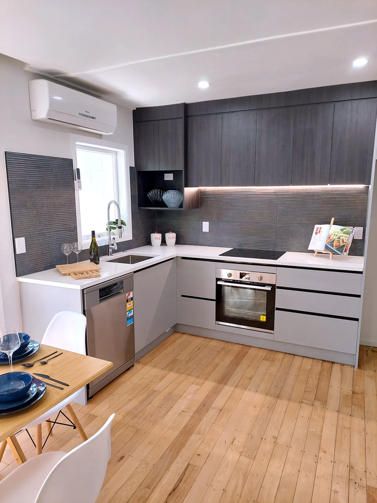 Full-home renovation in Milford, Auckland — HouseMakeover